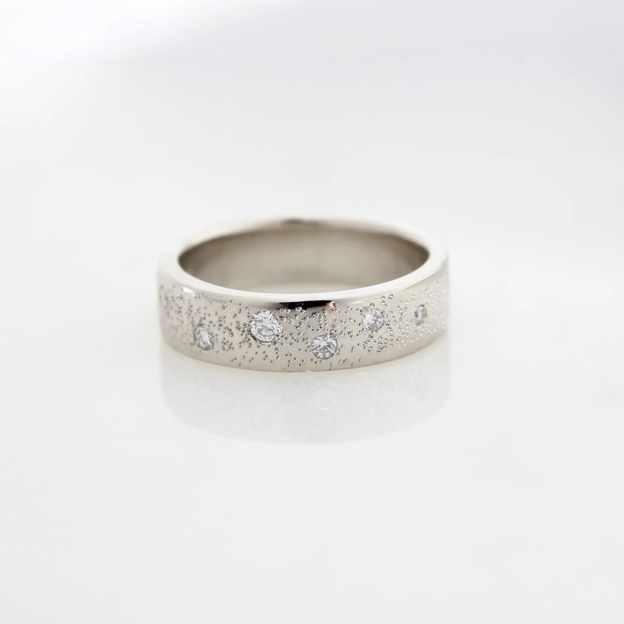 14k White Gold Textured Band with 5 Diamond Accents