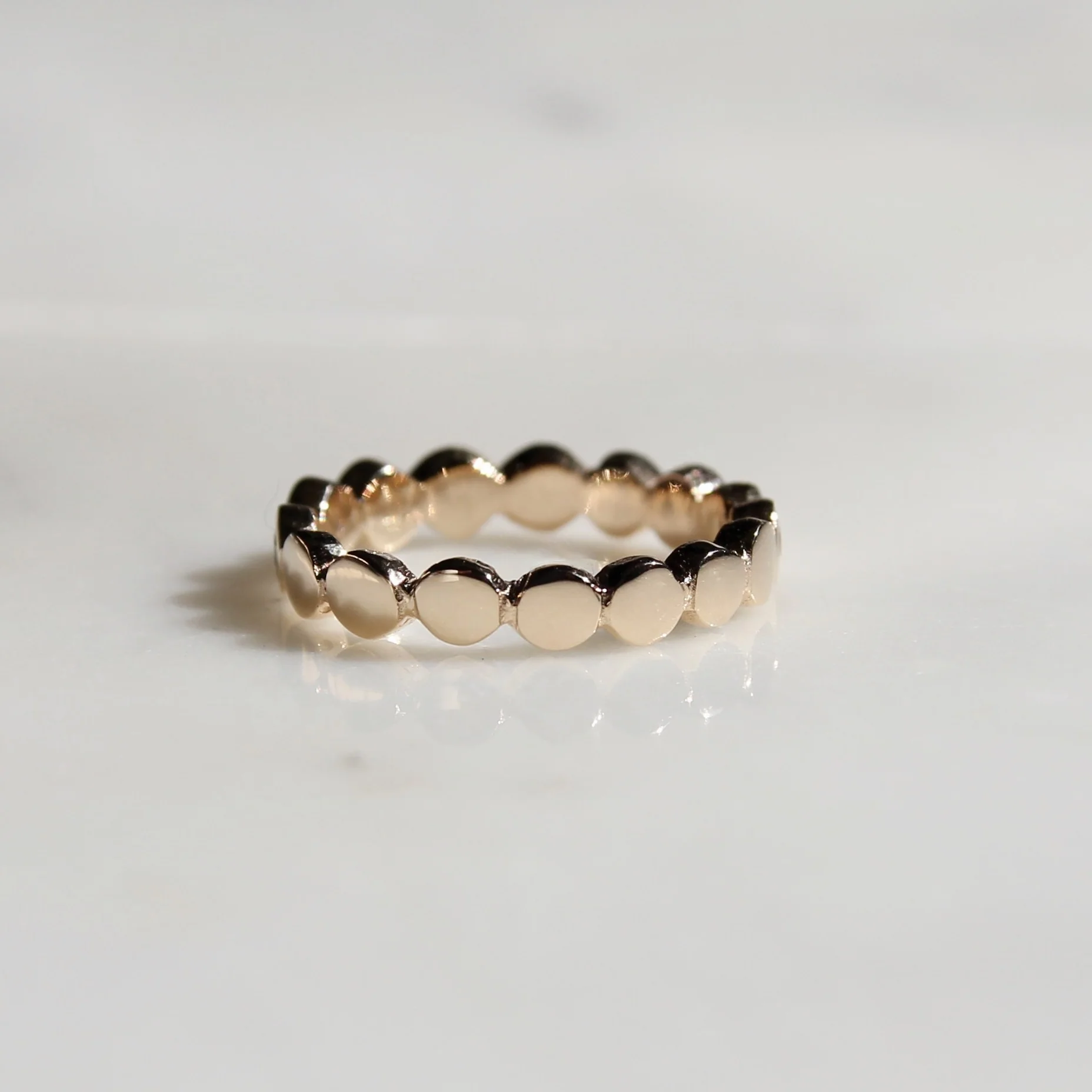 14k Yellow Gold Pebble Band