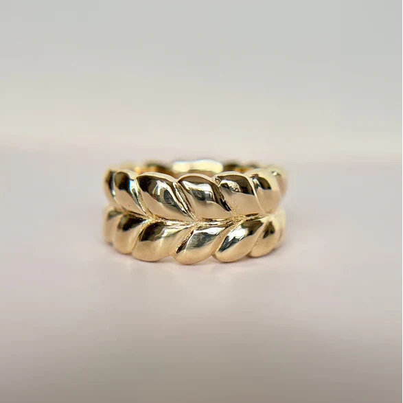 14K Yellow Gold Carved Braid Tapered Band - Image 3