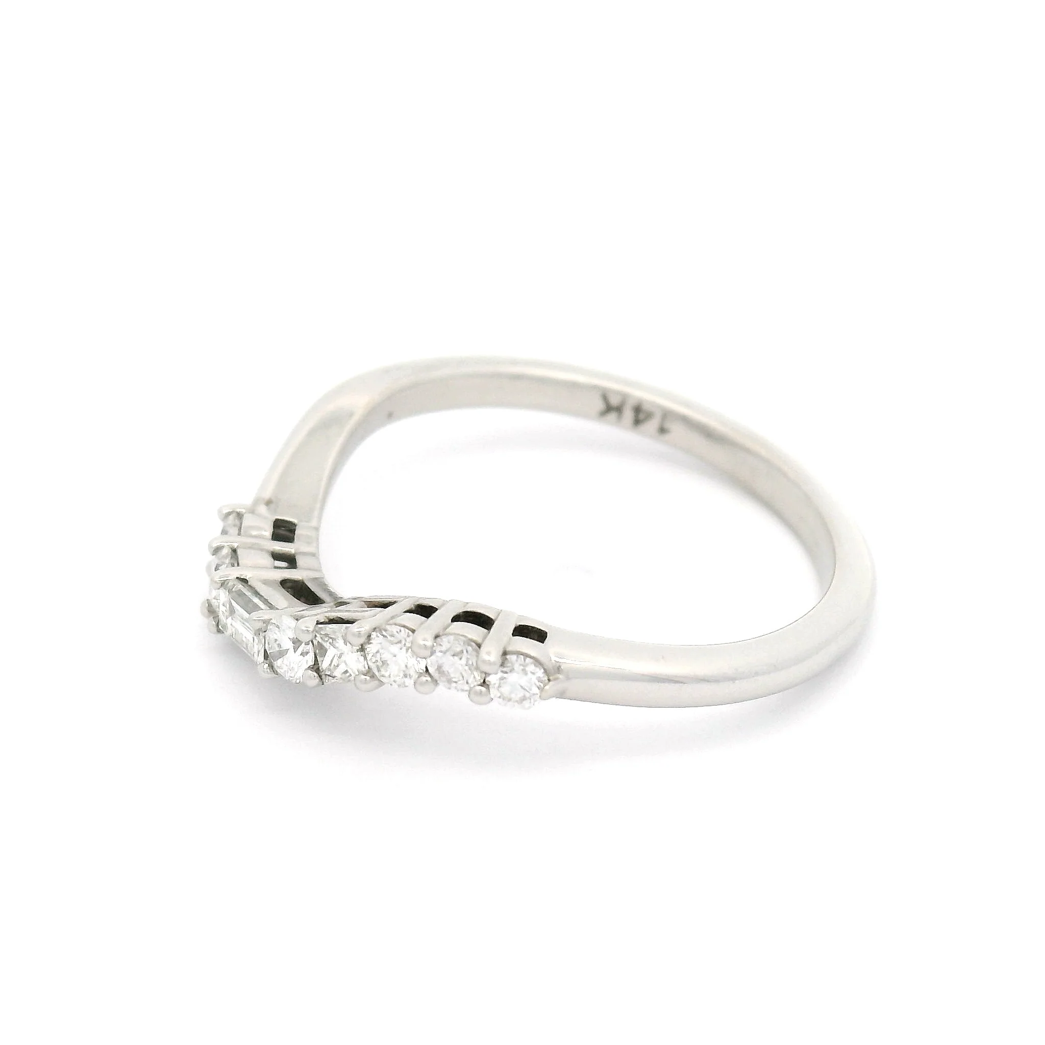 14k White Gold Asymmetrical Band with 0.29cts Mixed Cut Diamonds - Image 3