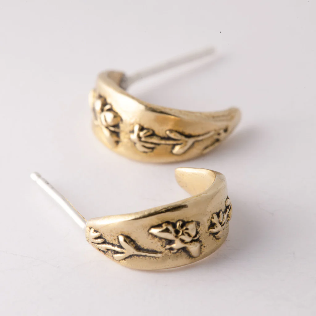 Bronze Bee Huggy Earring - Image 2