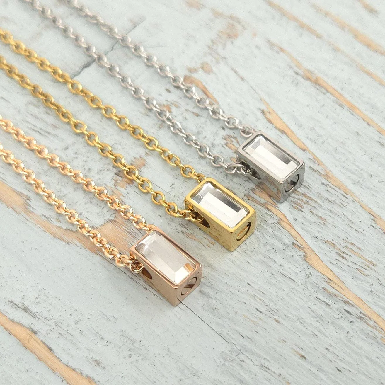 Crystal Urn Memorial Necklace - Image 3