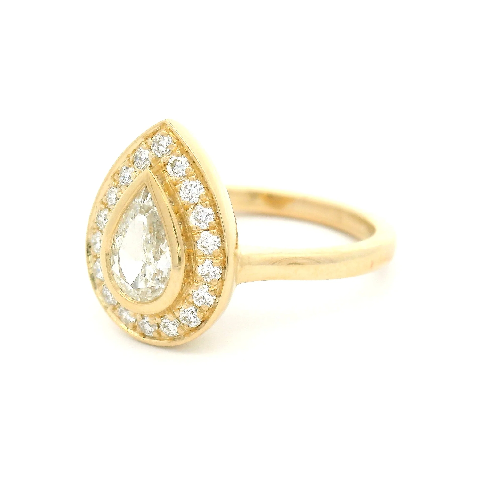 14k Yellow Engagement Ring with 0.44ct Pear-Shaped Diamond and Accent Diamond Halo - Image 2