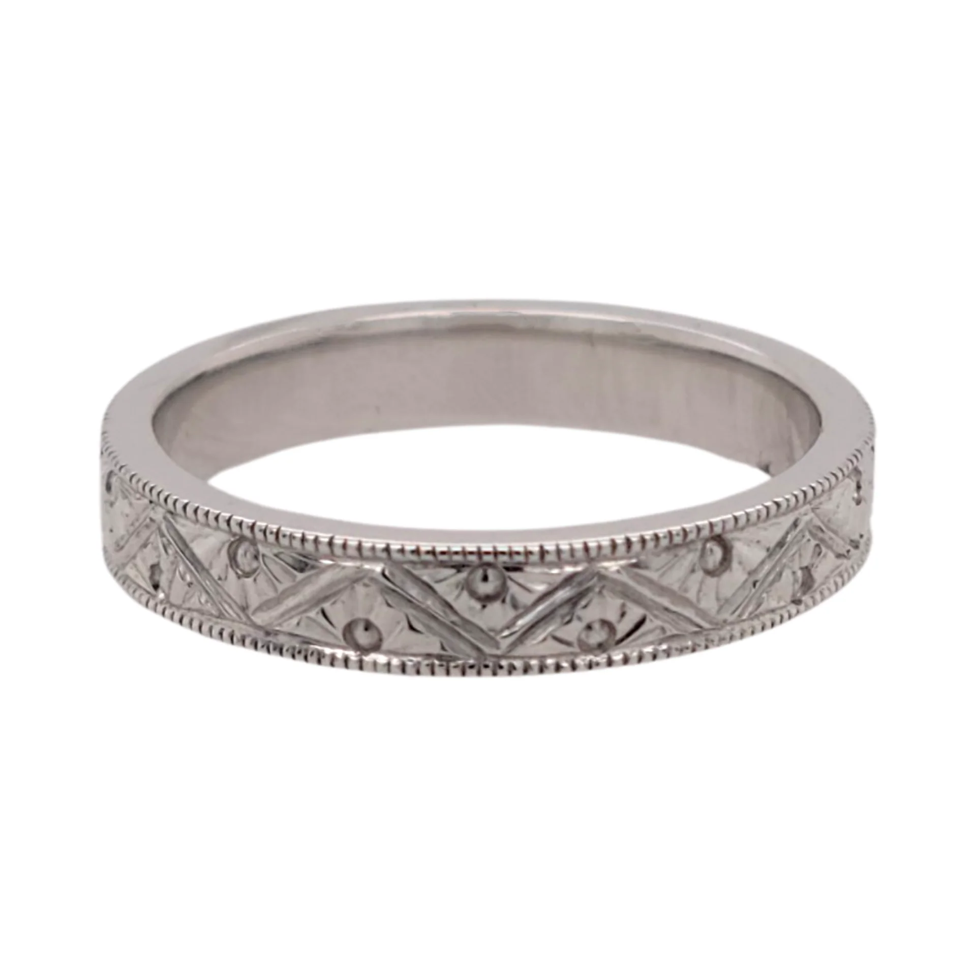 Deco Engraved Wedding Band