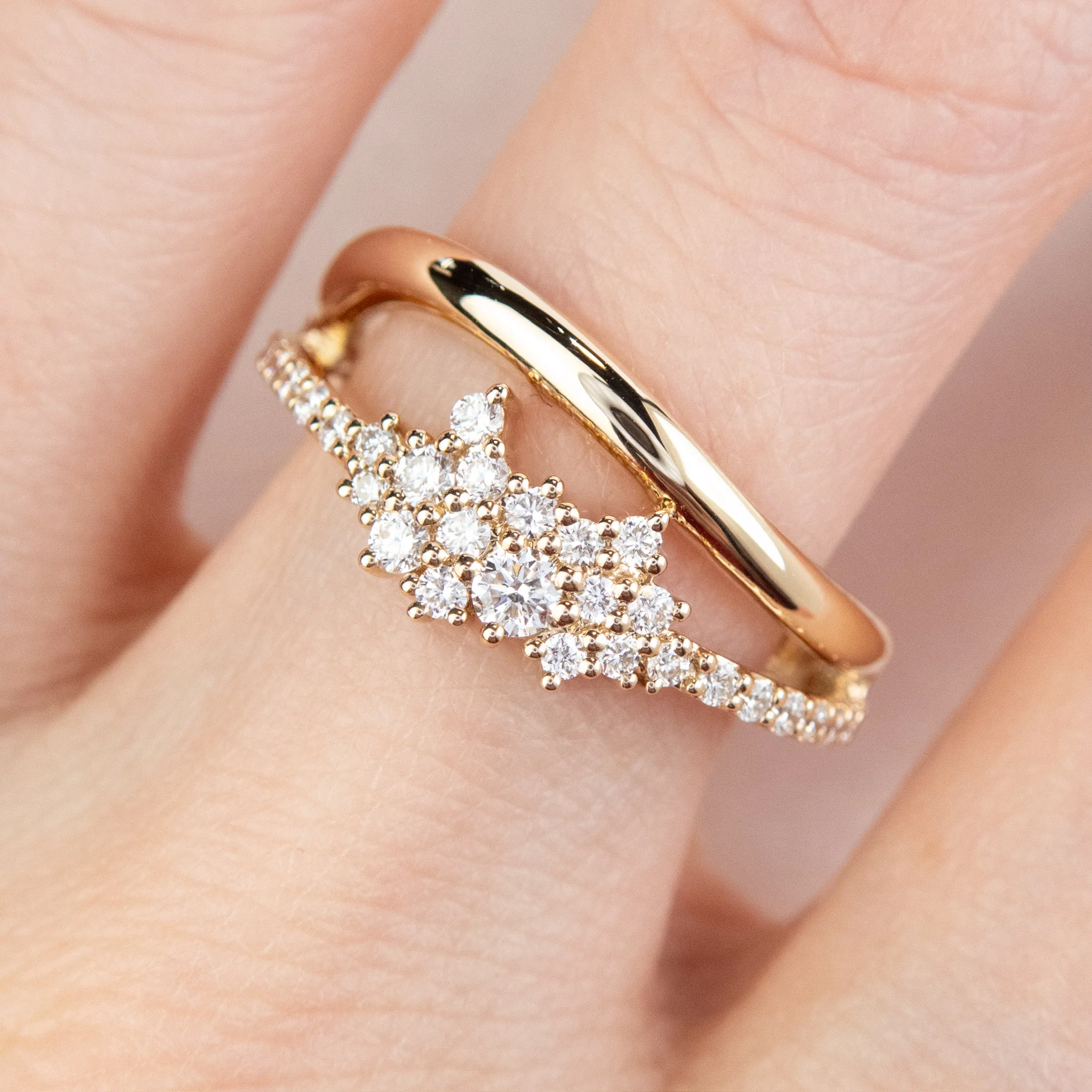 Dobro - Diamond Cluster Engagement Ring - Image 3