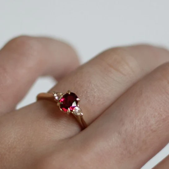 14k Yellow Engagement Ring with 0.70ct Oval Ruby & Pear Shape Diamond Accents - Image 6