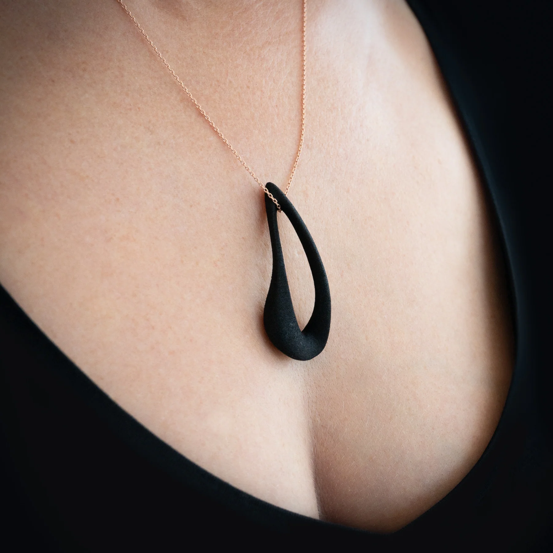 Eluora Necklace - Image 3