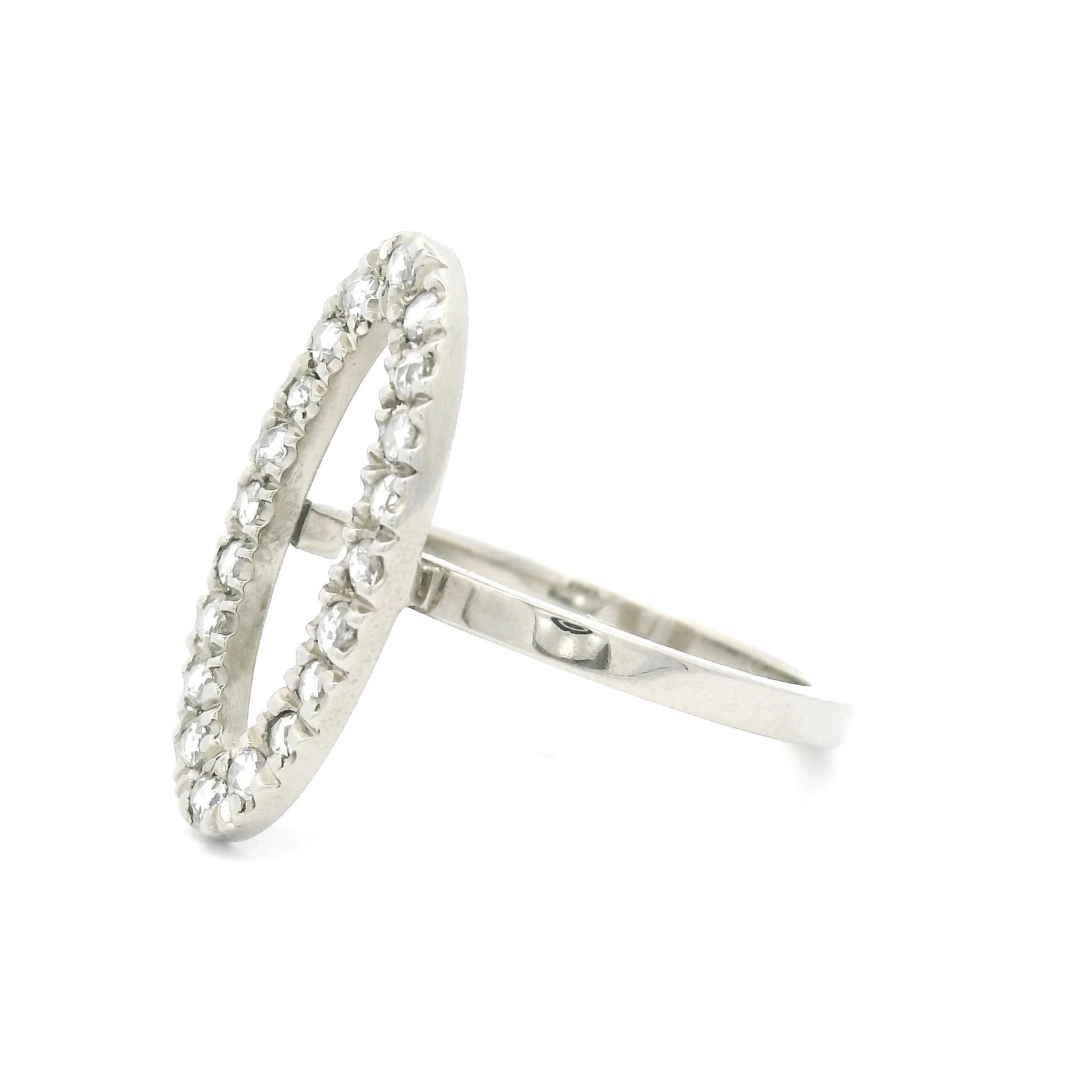 14k White Ring with Bead Set Rose Cuts - Image 2
