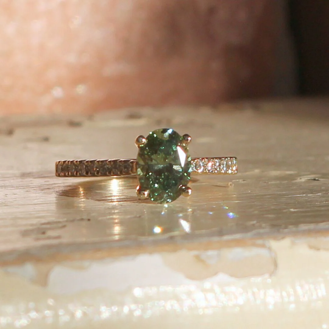 Ginerva - Green Diamond Engagement Ring - Image 4