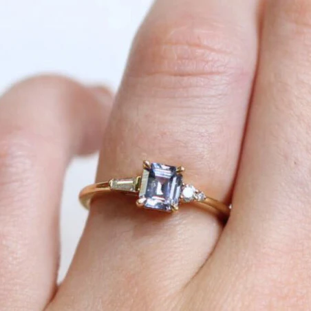 18k Yellow Engagement Ring with 1.04ct Emerald-Cut Blue Sapphire and Accent Diamonds - Image 5