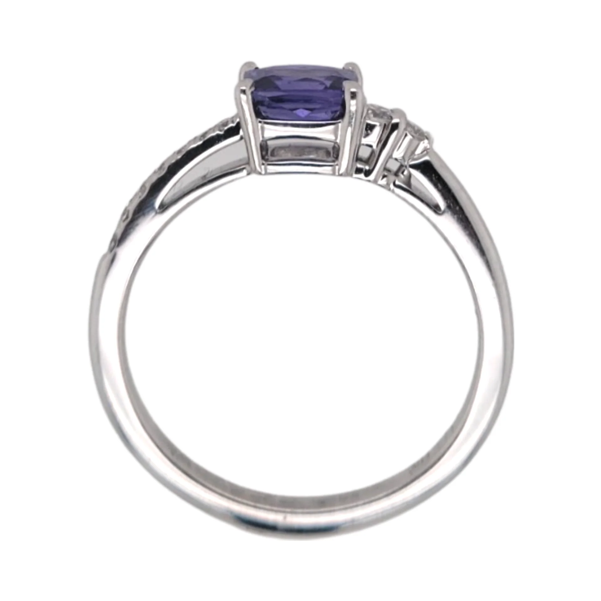 14k White Engagement Ring with 0.68ct Colour-Change Purple Sapphire and Accent Diamonds - Image 7