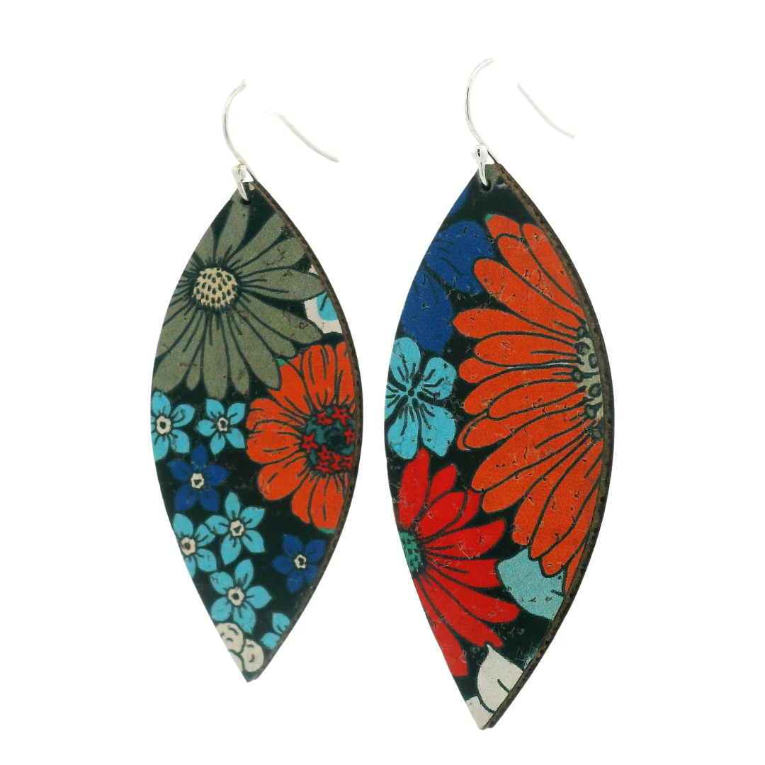 Large Sixties Floral Leaf Cork Earrings - Image 2