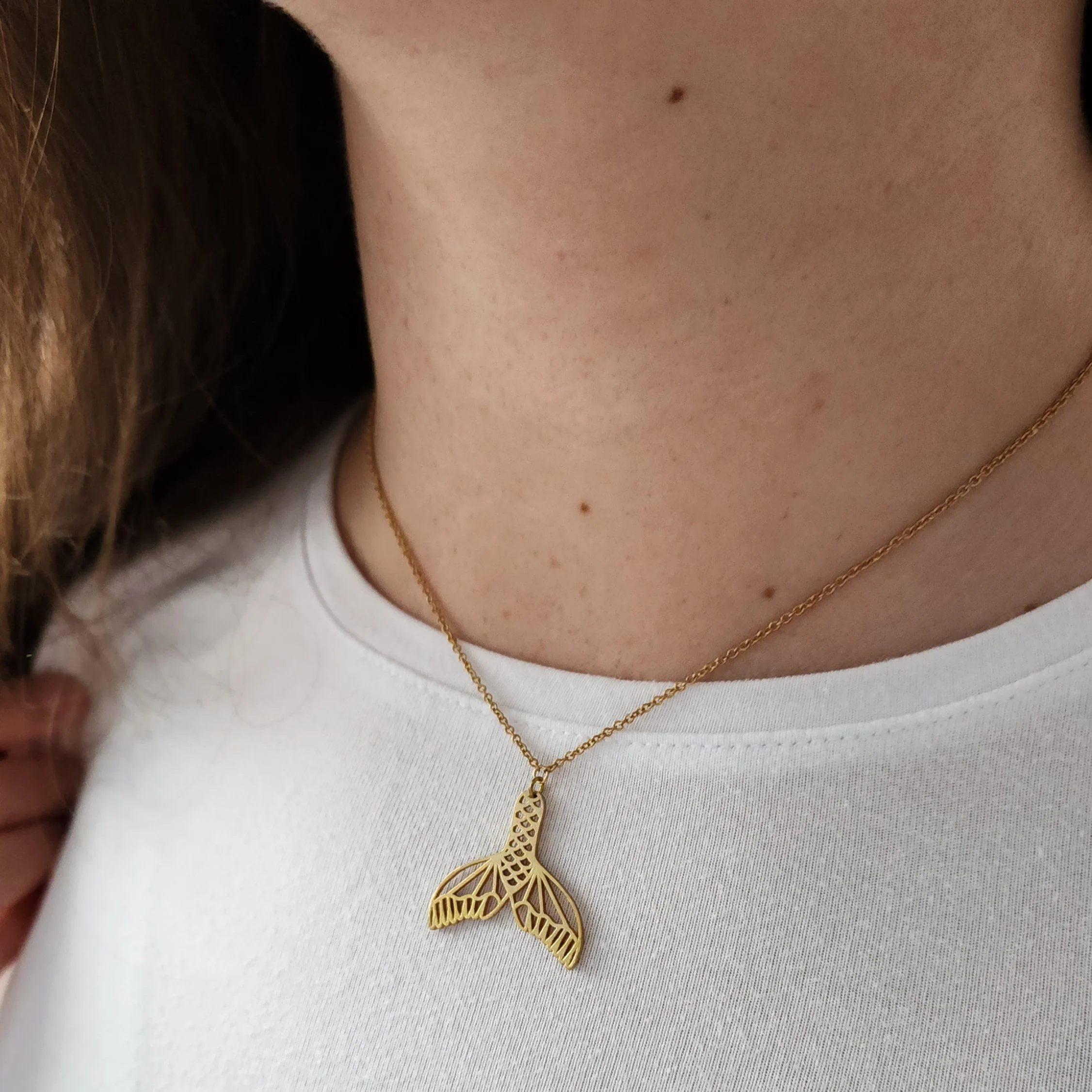 Mermaid Tail Necklace - Image 3