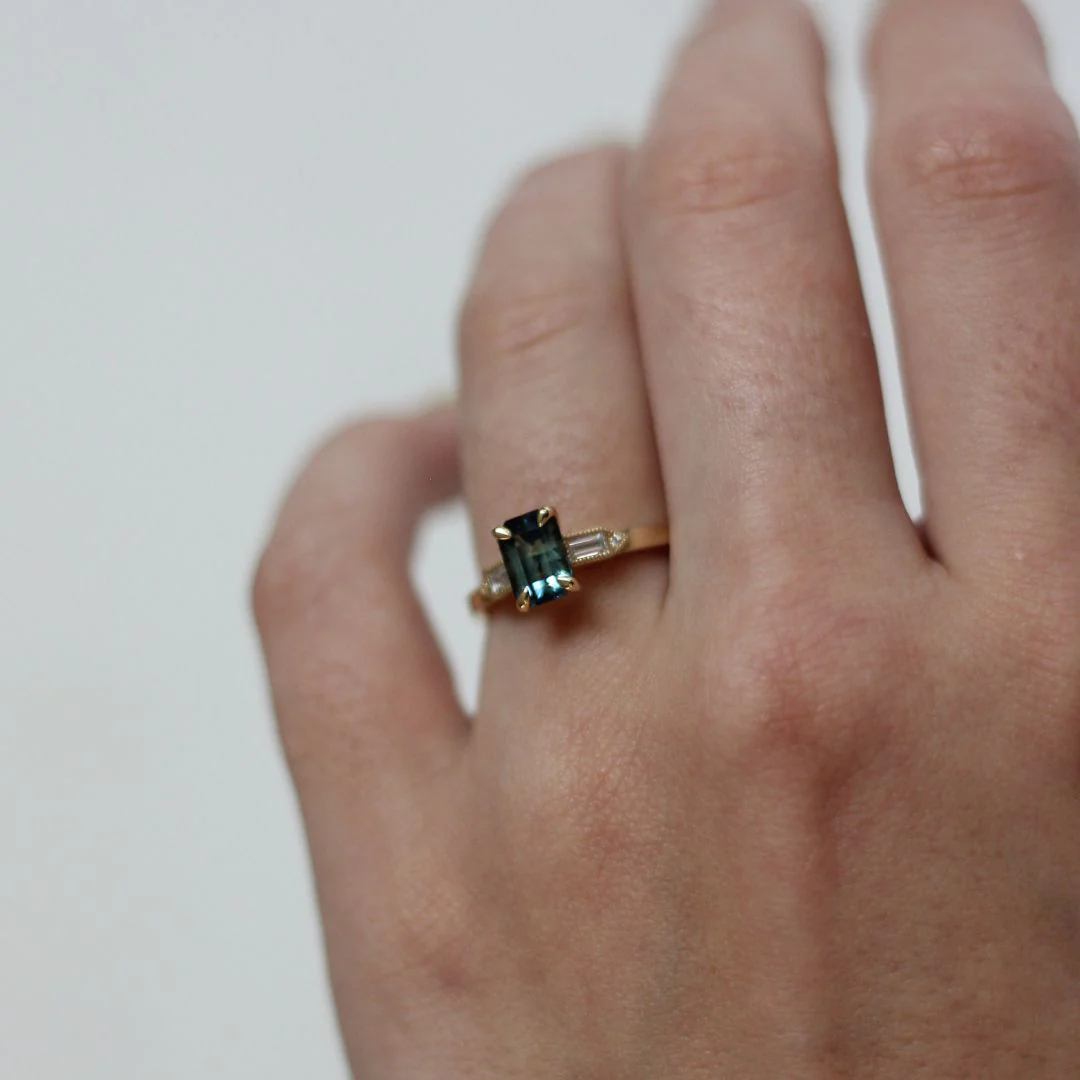 Midori - Teal Sapphire Engagement Ring - Image 2