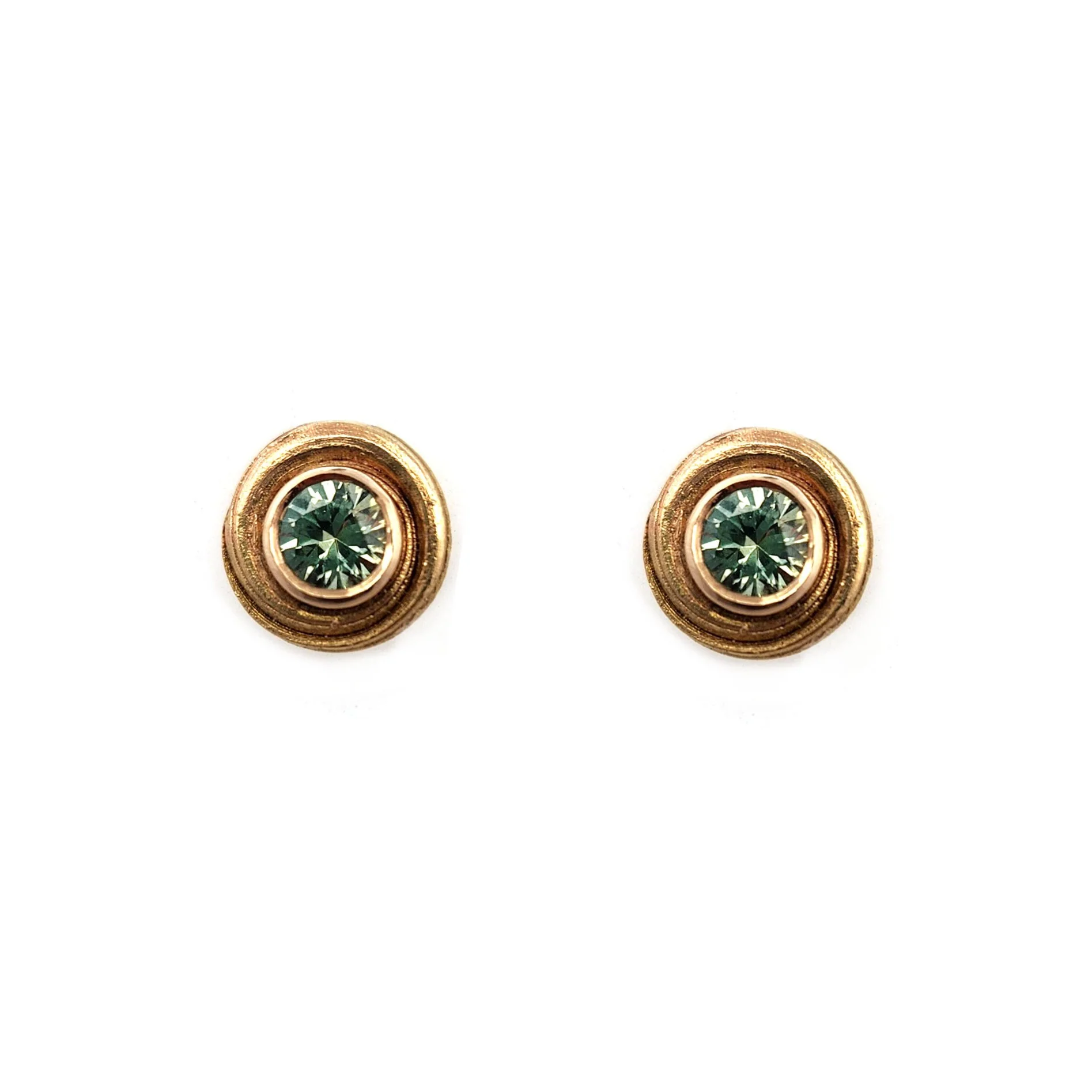 Mitsuro 14ky & Green Sapphire Studs