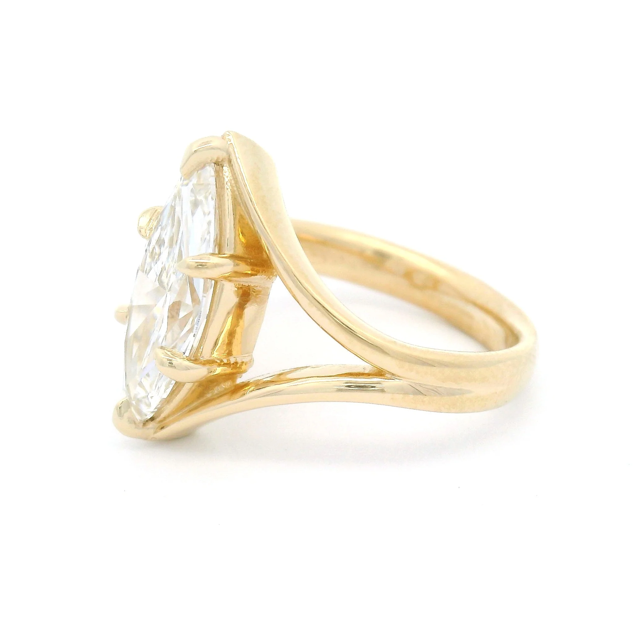 14k Yellow Solitaire with 2.51ct Lab-Grown Marquise Diamond - Image 3