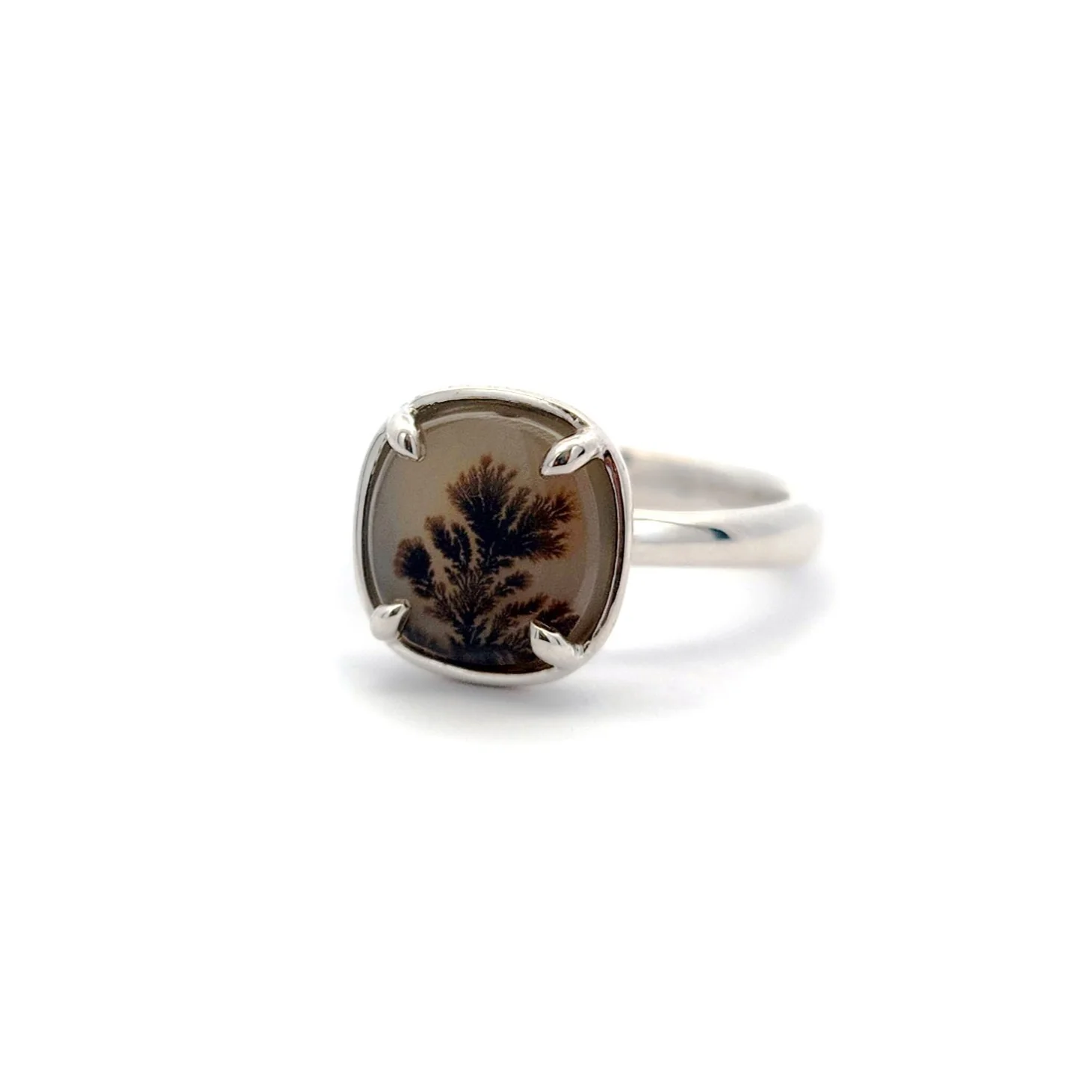 Rounded-Square Dendritic Agate Ring - Image 2