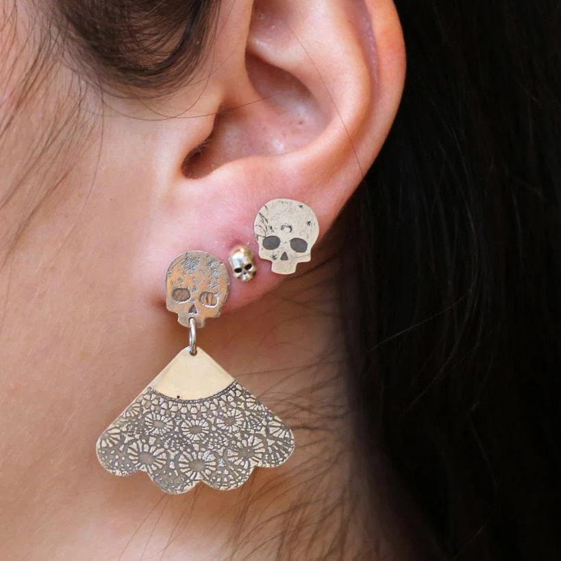 Textured Flat Skull Studs - Image 3