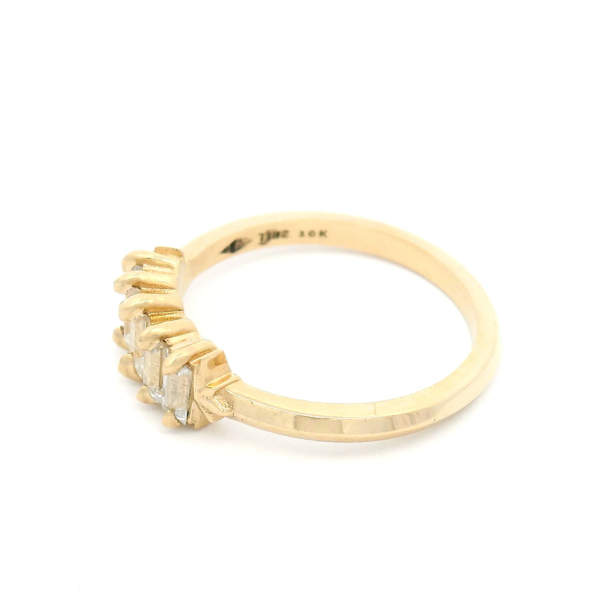 10k Yellow 5-Stone Ring with 0.60cts Natural White Sapphire Baguettes - Image 3
