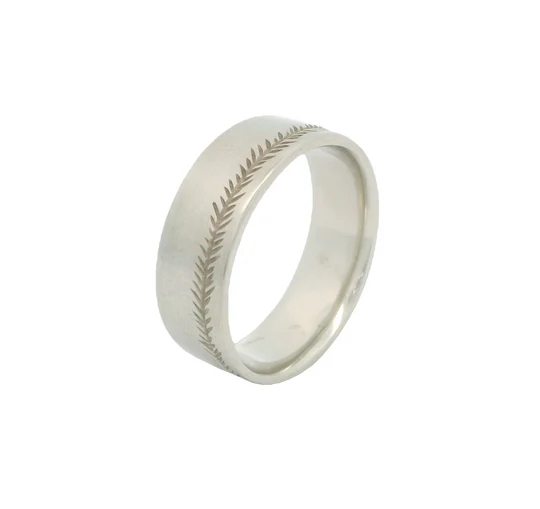 10k White Gold Offset Wheat Pattern Engraved Wedding Band - Image 2